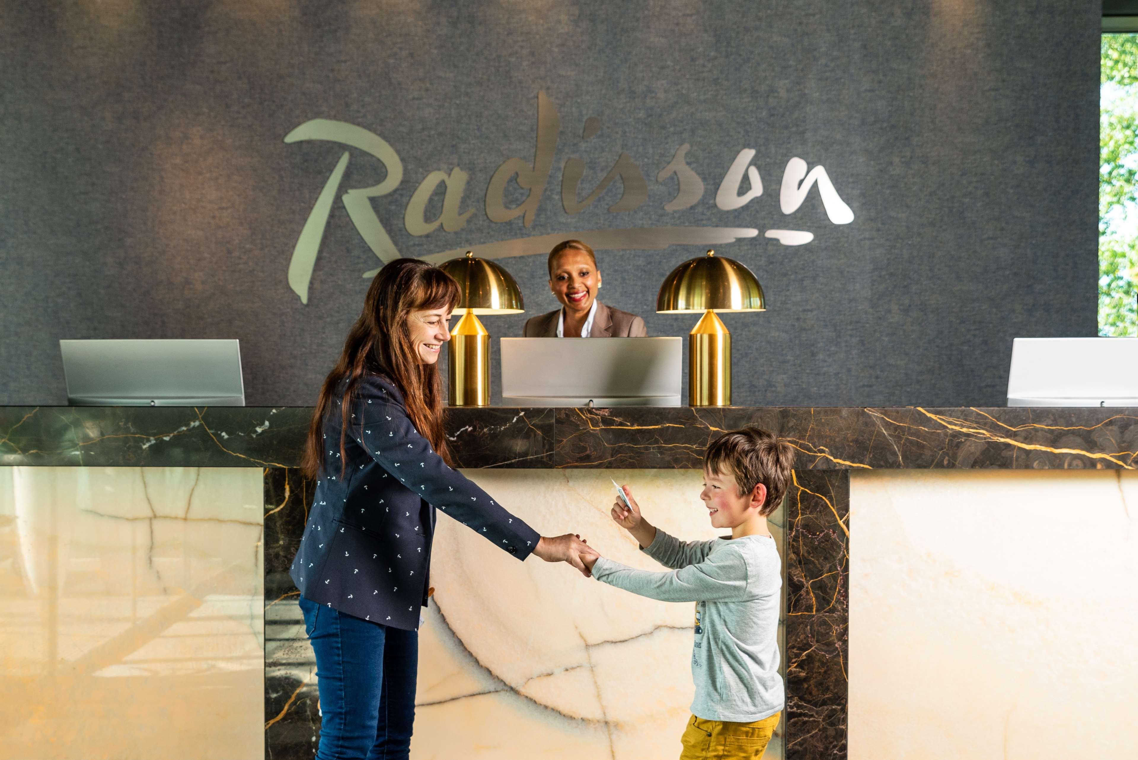 Radisson Hotel And Suites Amsterdam South Buitenkant foto