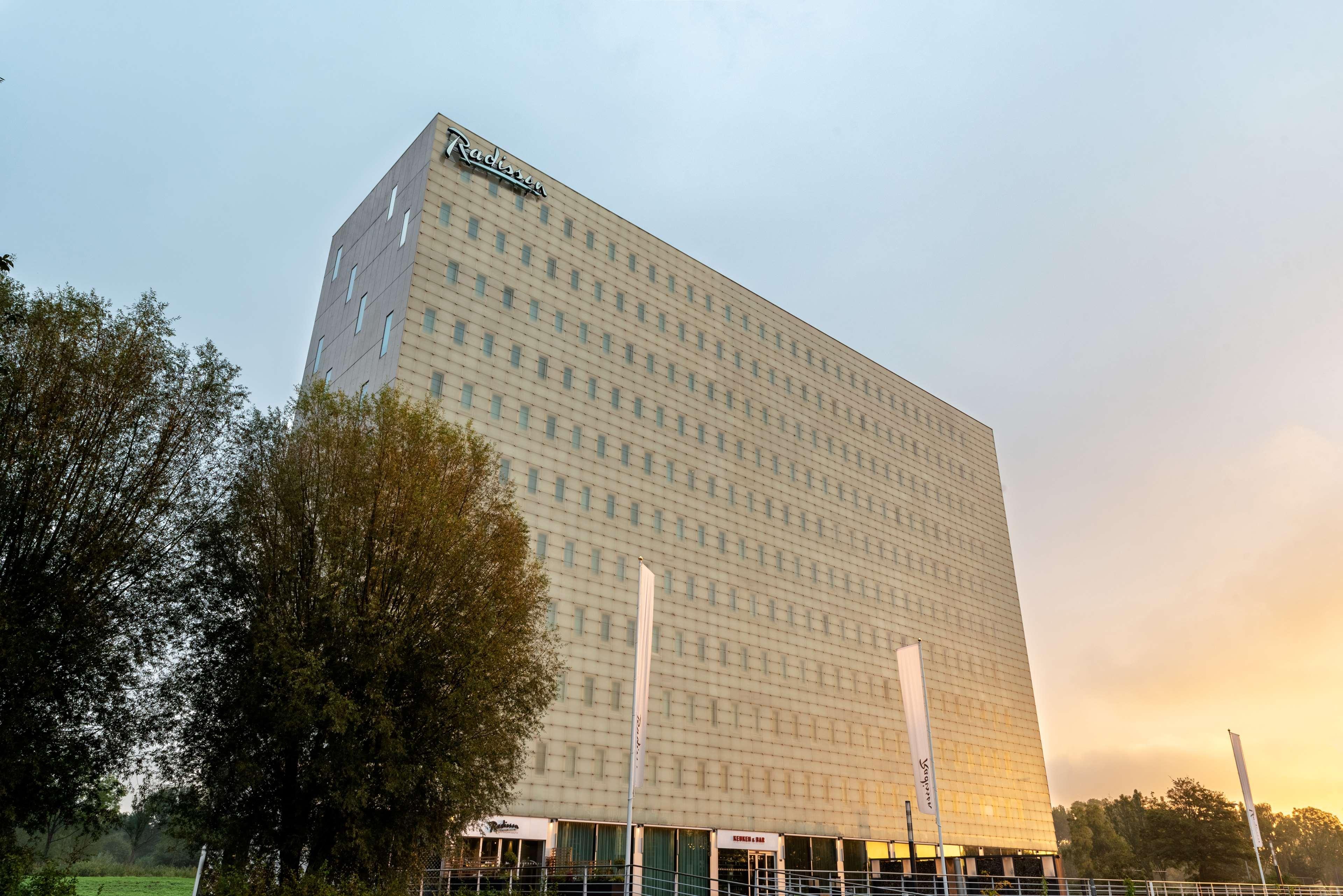 Radisson Hotel And Suites Amsterdam South Buitenkant foto